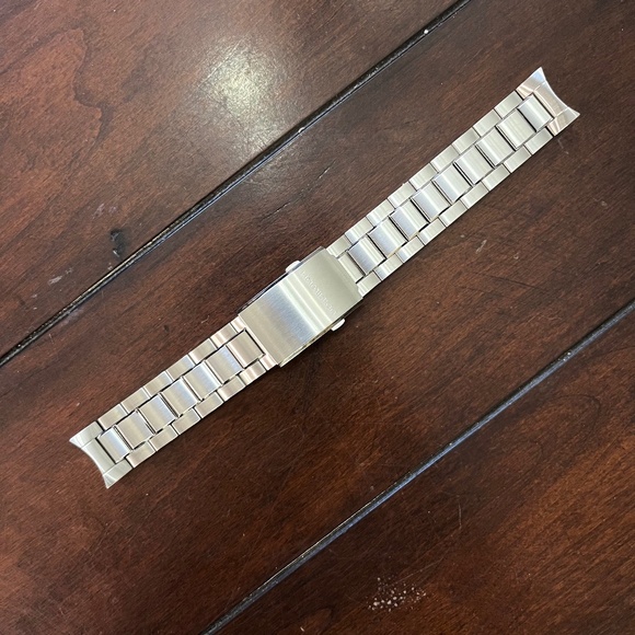 NEW Original Hamilton Khaki King Scuba 20mm Steel Watch Band H605.645.100 - Picture 1 of 8